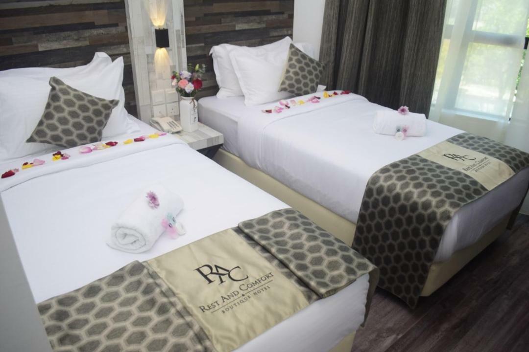 Rest And Comfort Boutique Hotel Kuala Terengganu Esterno foto